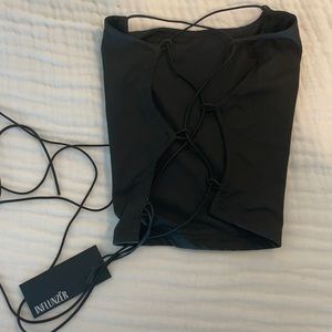 Influnzer lace up crop top NWT